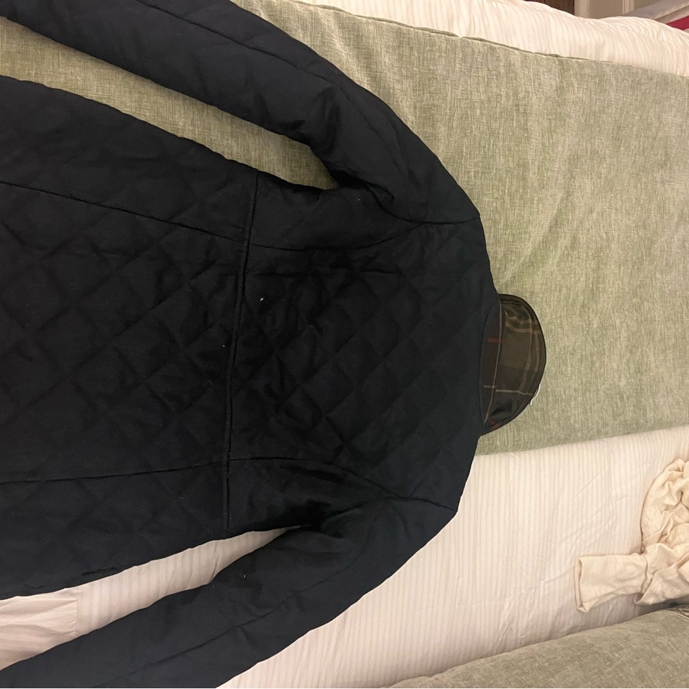 Barbour Women’s Jacket Size 8, single layer. Great condition hardly worn. - Picture 2 of 4